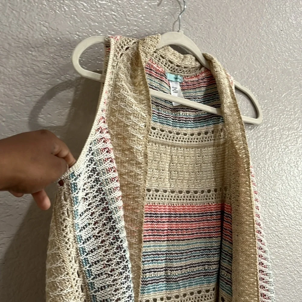 Maurices Cardigan Vest Womens L/XL MED Sweater Multicolor Striped  TC0813